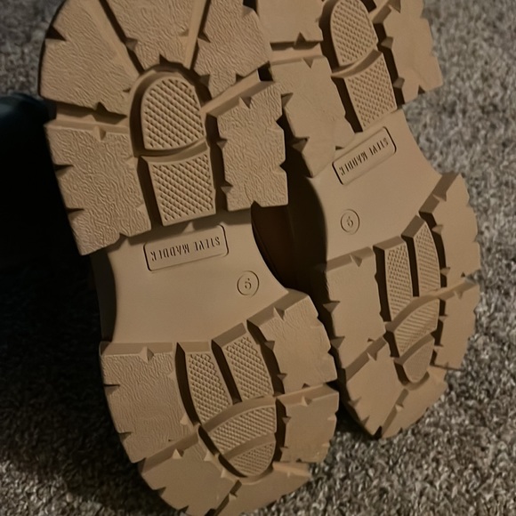 Steve Madden Thora-P Boots - Picture 4 of 4